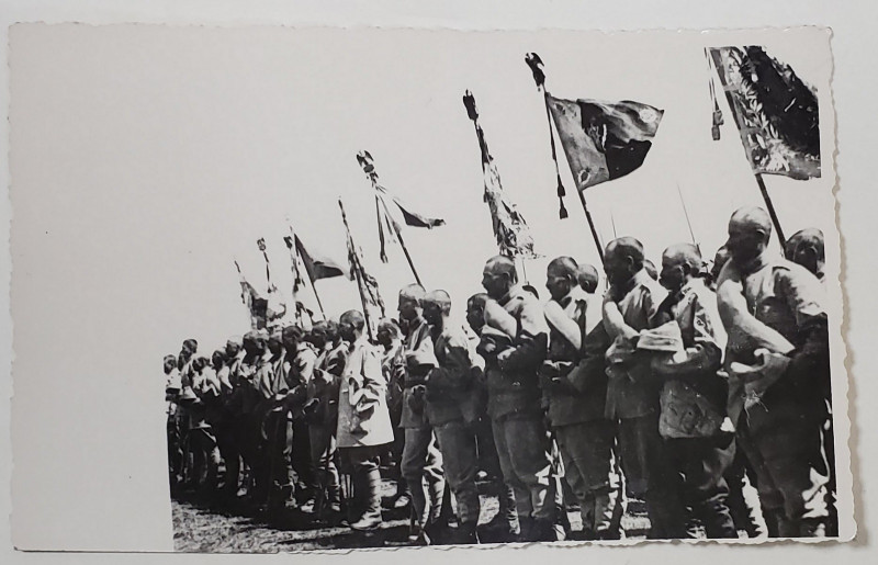 JURAMANTUL VOLUNTARILOR ARDELENI INTORSI DIN RUSIA PENTRU A LUPTA ALATURI DE FRATII LOR DIN REGAT , FOTOGRAFIE ,  IASI , 15 IUNIE , 1917