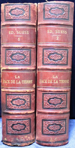 LA FACE DE LA TERRE (DAS ANTLITZ DER ERDE) par ED. SUESS, 2 VOL. - PARIS, 1900
