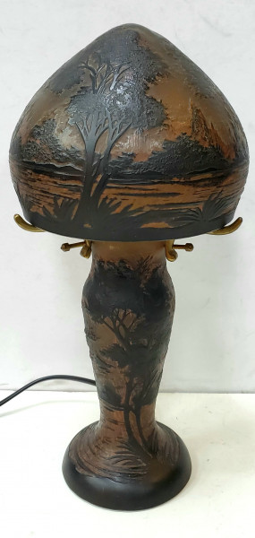 Lampa tip Gale, Romania, Secol 20