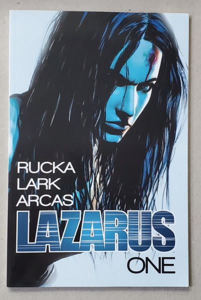 LAZARUS , VOLUME ONE  - FAMILY  by GREG RUCKA ..MICHAEL LARK , 2019, BENZI DESENATE