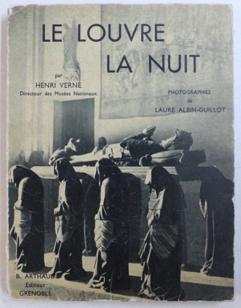 LE LOUVRE LA NUIT par HENRI VERNE , 1937