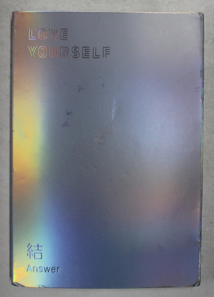 LOVE YOURSELF - ANSWER , CARTE DE PREZENTARE A ALBUMULUI MUZICAL AL  FORMATIEI , CONTINE  2 CD - URI * , 2018