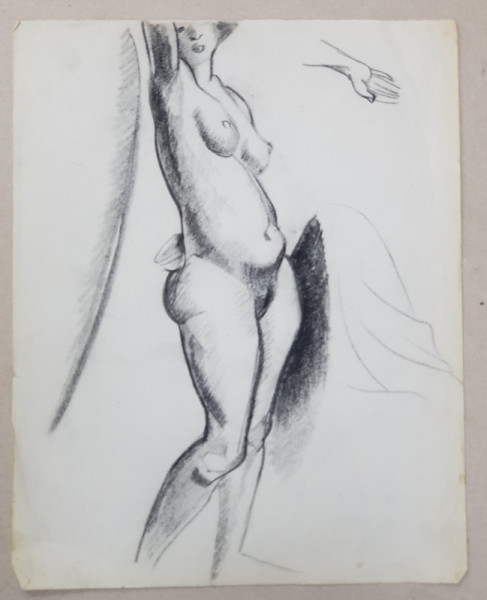 LUCRETIA  MIHAIL SILION ,  NUD LANGA FOTOLIU  , DESEN