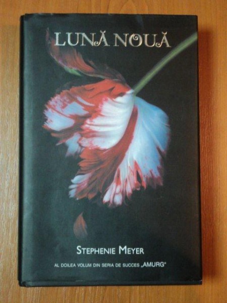 LUNA NOUA de STEPHENIE MEYER, 2008