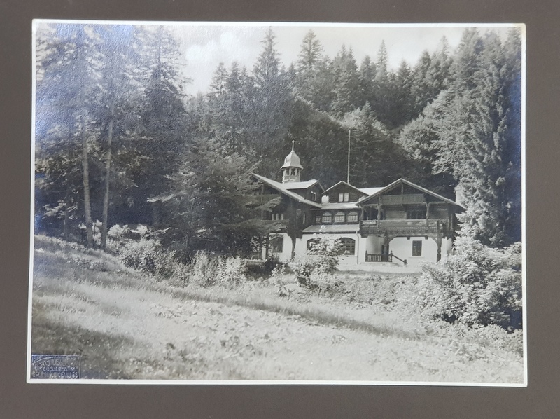 MANASTIREA PUTNA  / CASTELUL REGAL FOISOR  - SINAIA , FOTOGRAFII PRINSE PE PASPARTU DE CARTON , , FATA  - VERSO , FOTOGRAF NICOLAE TATU , MONOCROME , PERIOADA INTERBELICA