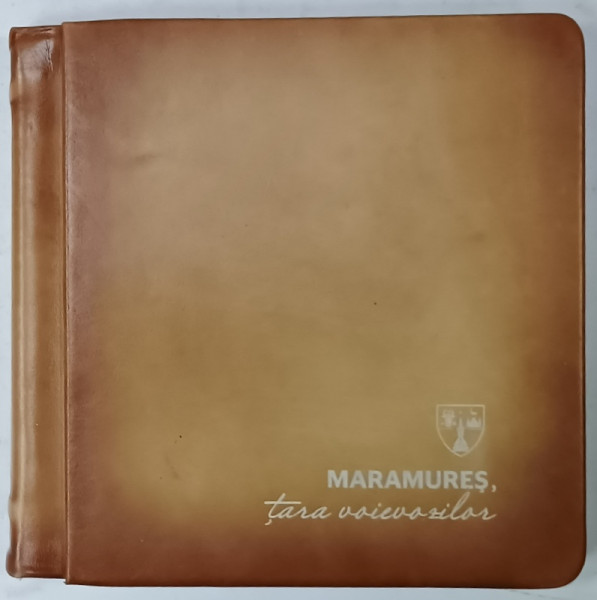 MARAMURES , TARA VOIEVOZILOR , ALBUM DE PREZENTARE , TEXT IN ROMANA SI ENGLEZA , ANII '2000
