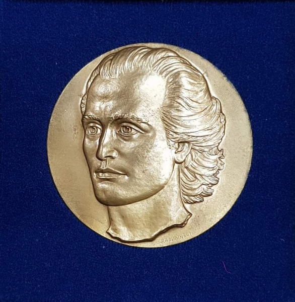 MEDALIE ' MIHAI EMINESCU  - A 143 - A ANIVERSARE A ZILEI DE NASTERE ' , AUTOR NECUNOSCUT , MATERIAL - BRONZ , LANSATA IN 1993