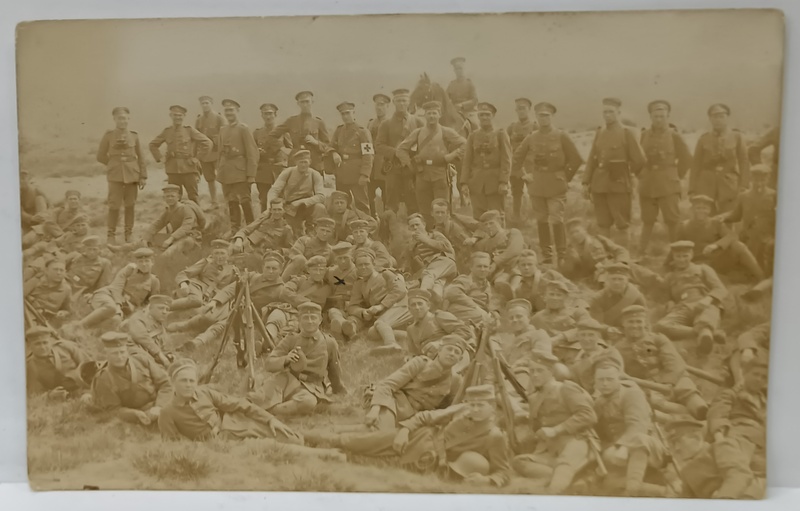MILITARI GERMANI , POZA DE GRUP IN EXTERIOR , IN REPAUS, FOTOGRAFIE FORMAT CARTE POSTALA , CCA , 1900