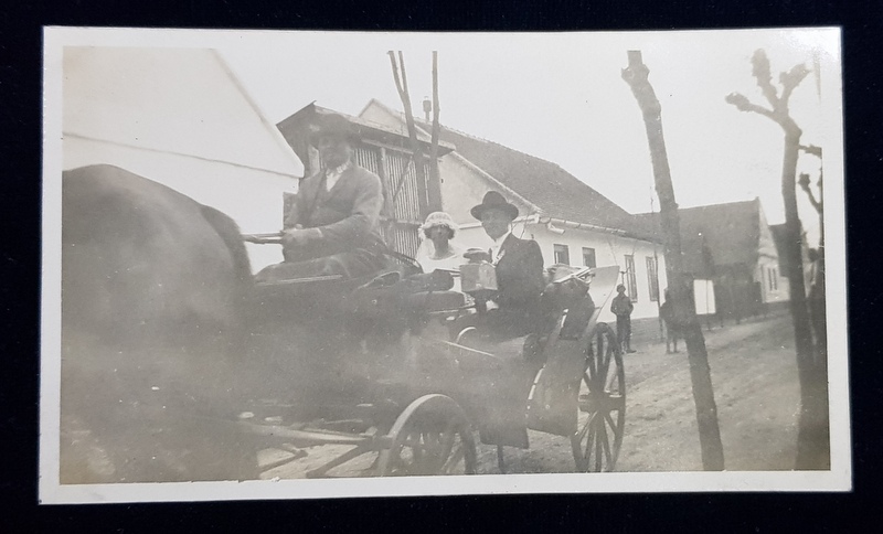 MIRI IN TRASURA , INTR - UN SAT DIN ARDEAL , FOTOGRAFIE MONOCROMA , DATATA 1928