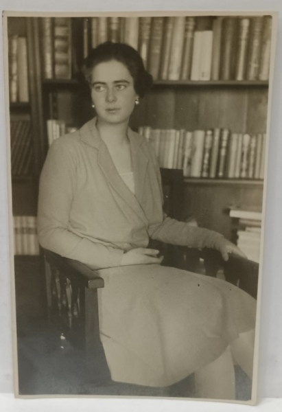 M.S. PRINCIPESA ILEANA A ROMANIEI , FOTO - LUVRU , BUCURESTI , FOTOGRAFIE FORMAT CARTE POSTALA , INTERBELICA