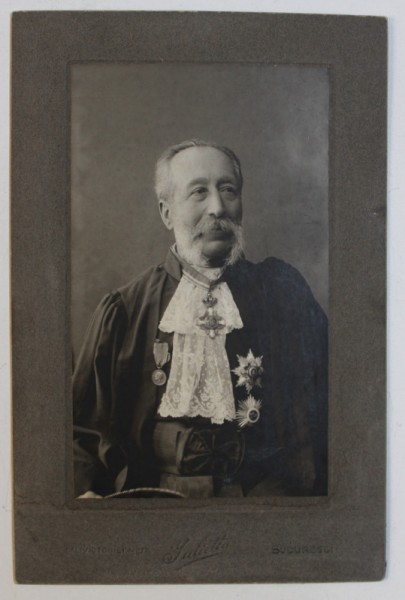 NICOLAE MANDREA , PRESEDINTE LA INALTA CURTE DE CASATIE , FOTOGRAFIE ORIGINALA TIP CABINET , EXECUTATA IN ATELIERUL " JULIETTA "