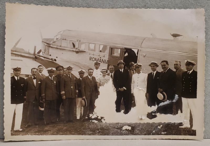 NICOLAE TITULESCU SI SOTIA, COBORAND DIN AVIONUL JUNKERS JU-52/3MBA