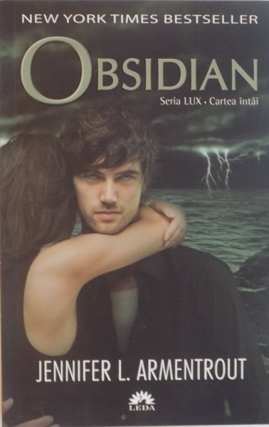 OBSIDIAN, SERIA LUX, CARTEA INTAI de JENNIFER L. ARMENTROUT, 2014