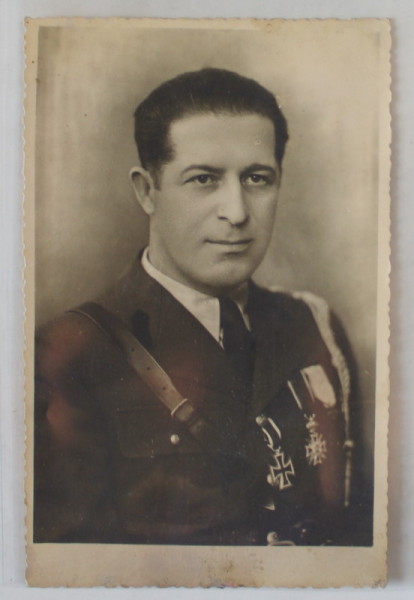 OFITER ROMAN DECORAT CU CRUCEA DE FIER , CARTE POSTALA , BUZAU , 4 MARTIE , 1944