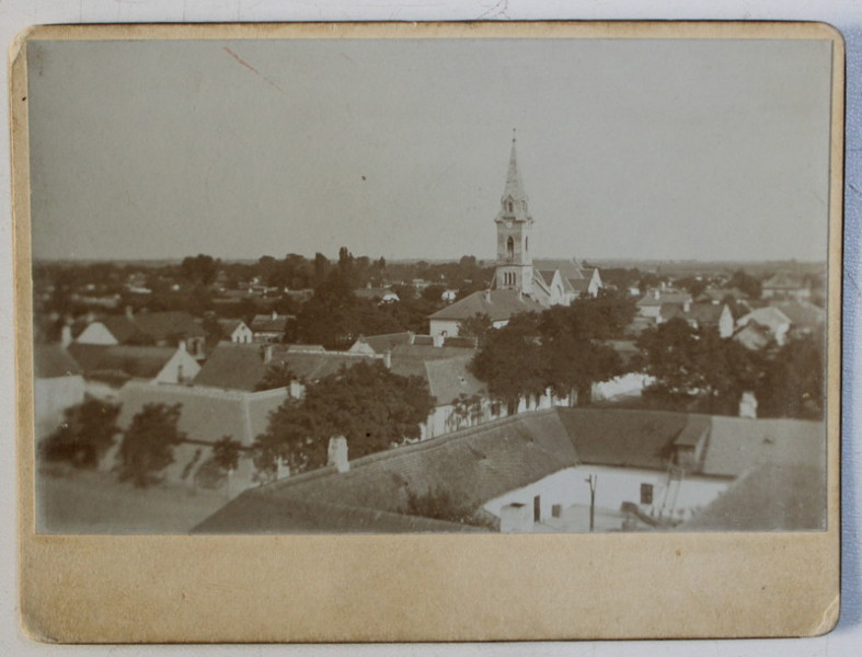 ORAS IN ARDEAL , VEDERE GENERALA , FOTOGRAFIE MONOCROMA, PE HARTIE LUCIOASA , LIPITA PE CARTON , CCA. 1900