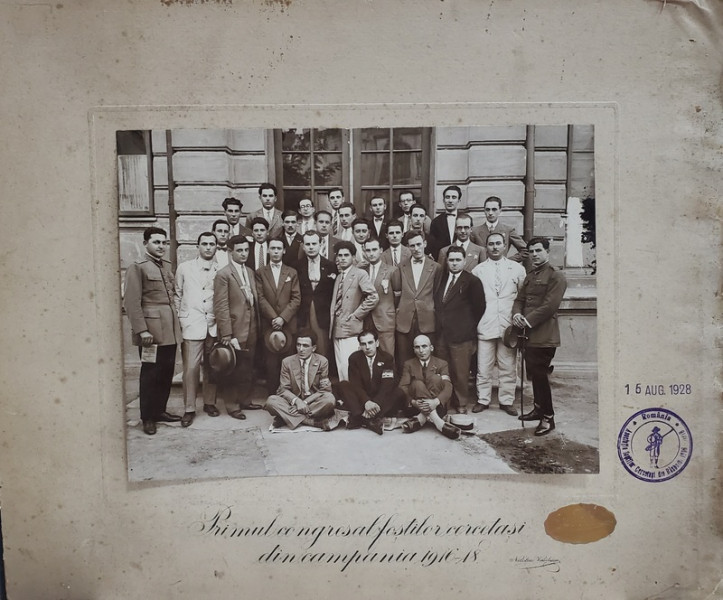 PARTICIPANTI LA PRIMUL CONGRES AL FOSTILOR CERCETASI DIN CAMPANIA 1916 -1918 , FOTOGRAFIE DE GRUP IN CIVIL , 16 AUGUST 1928
