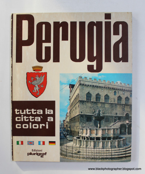 PERUGIA - TUTTA LA CITTA A COLORI di OTTORINO GURRIERI , 1978