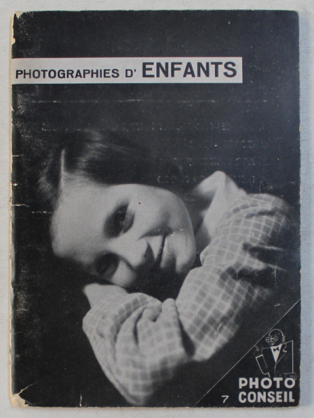 PHOTOGRAPHIES D ' ENFANTS  par A . STRASSER , 1939