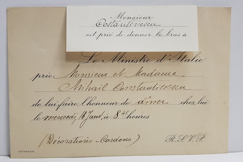 PLIC CUPRINZAND O INVITATIE LA DINEU DIN PARTEA AMBASADORULUI ITALIEI  SI BILET DE DANS AL DOMNULUI SI DOAMNEI MIHAIL CONSTANTINESCU SI O CARTE DE VIZITA A AVOCATULUI NIC. FOCSENEANU , PERIOADA INTERBELICA