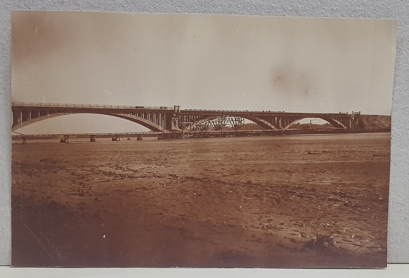 POD PESTE OLT , IN CONSTRUCTIE , LA IZBICENI , FOTOGRAFIE MONOCROMA, DATATA PE VERSO 1915