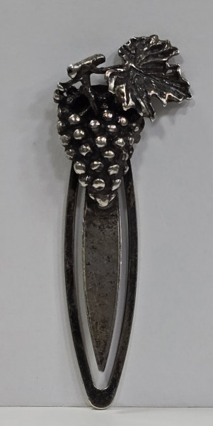 Semn de carte din argint, decorat cu strugure