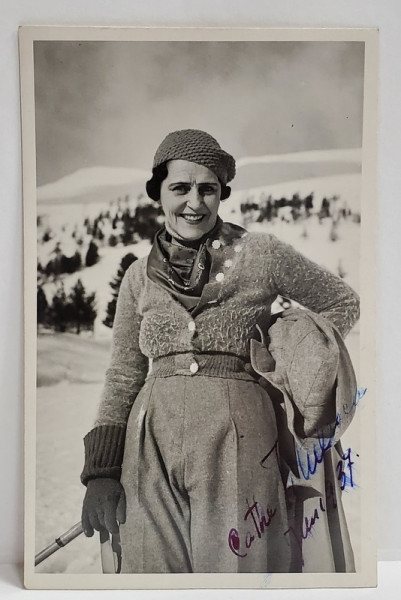 SEMNATURA  LUI CATHERINE ( ECATERINA ) TITULESCU , SOTIA LUI NICOLAE TITULESCU , LA  ST. MORITZ , PE FOTOGRAFIE , IANUARIE 1929