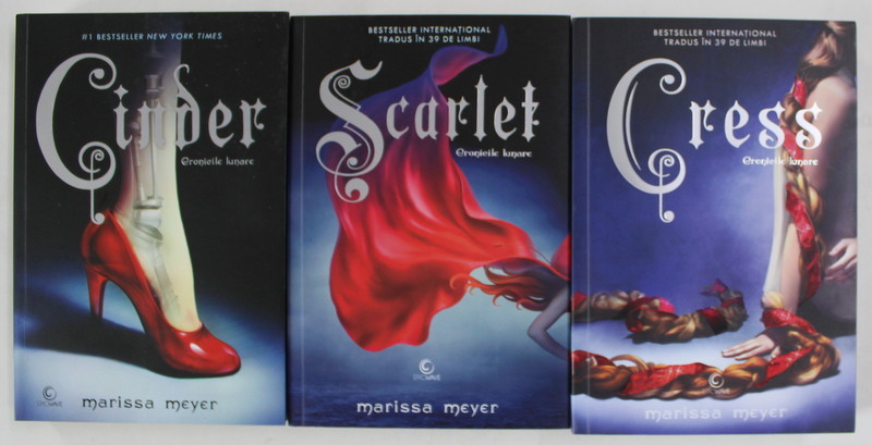 SERIA CRONICILE LUNARE , CINDER / SCARLET / CRESS , VOLUMELE I - III de MARISSA MEYER , 2017 - 2019