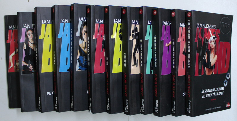 SERIA JAMES BOND , VOLUMELE I - XII de IAN FLEMING , 2010 *BLOCURILE DE FILE PREZINTA URME DE PRAF