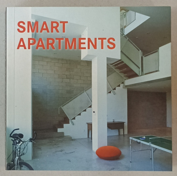 SMART APARTMENTS , EDITIE MULTILINGVA , 2014