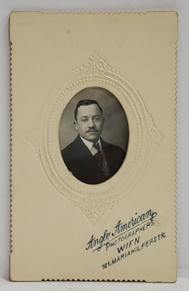 STUDIO ANGLO . AMERICAN , VIENA , DOMN IN MEDALION , FOTOGRAFIE C.D.V. , EMBOSATA , DATATA 1911 PE VERSO