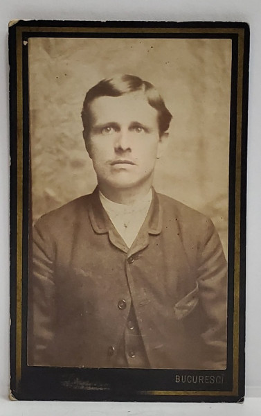 STUDIO FOTOGRAFIC DIN BUCURESTI , FOTOGRAFIA DOCTORULUI MARCU DIN CRAIOVA , FORMAT C.D.V , SFARSITUL SEC. XIX