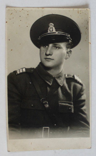 TANAR MILITAR CU SAPCA SI UNIFORMA , CARTE POSTALA , INTERBELICA