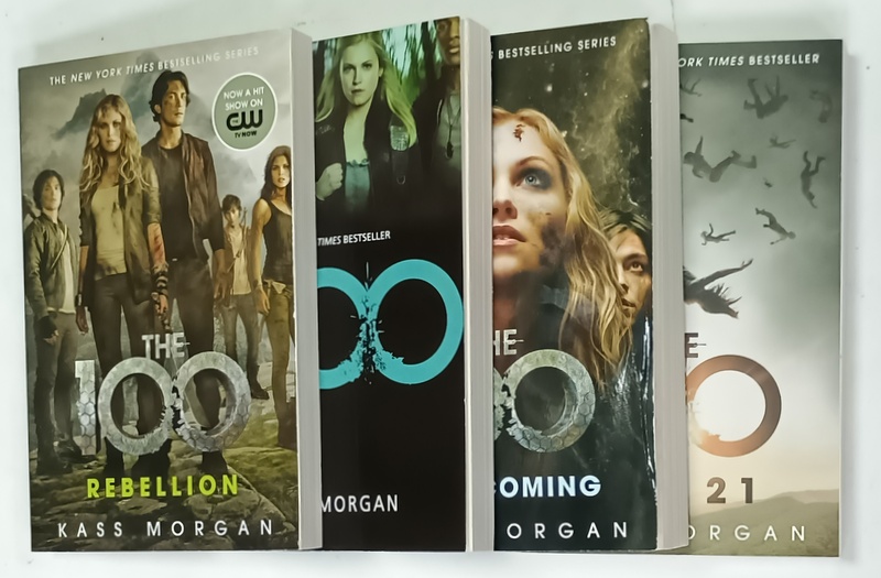 THE 100 by KASS MORGAN  , THE COMPLETED  BOXED SET , 4 VOLUME , 2018