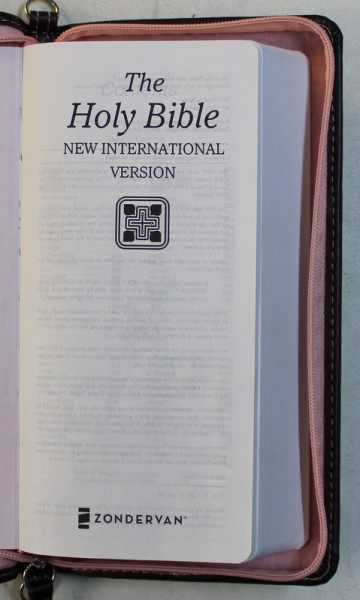 THE HOLY BIBLE - NEW INTERNATIONAL VERSION , 1984 , CARTEA ESTE INCLUSA INTR- O POSETA *