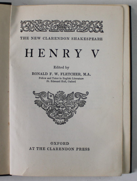 THE NEW CLARENDON SHAKESPEARE , HENRY Y , 1952