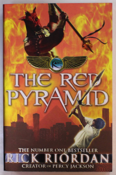 THE RED PYRAMID by RICK RIORDAN , 2011