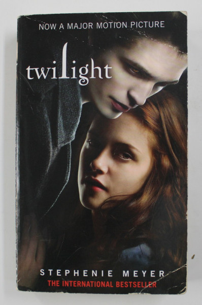 TWILIGHT by STEPHENIE MEYER , 2008