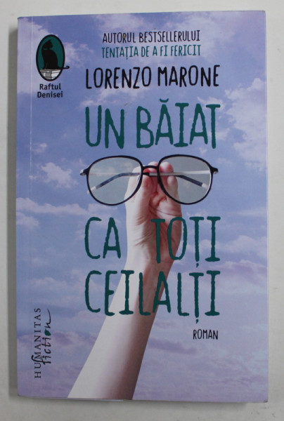 UN BAIAT CA TOTI CEILALTI - roman de LORENZO MARONE , 2021