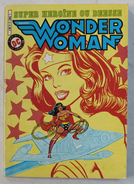 WONDER WOMAN  - SUPER HEROINE OU DEESSE , NO . 3 , 1985